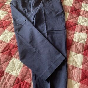 Chico’s Perfect Stretch Navy Capris Size 2(10)